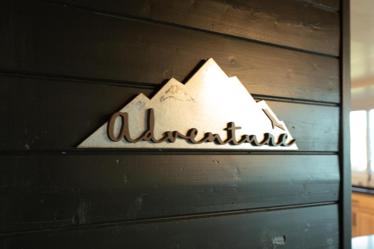 Updated Mountain Cabin Retreat With 180 Views Off Deck And Balcony Running Springs Esterno foto